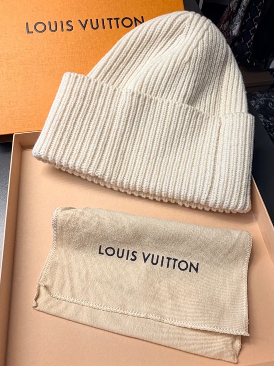 Louis Vuitton Ribbed Beenie with Monogram Patch
